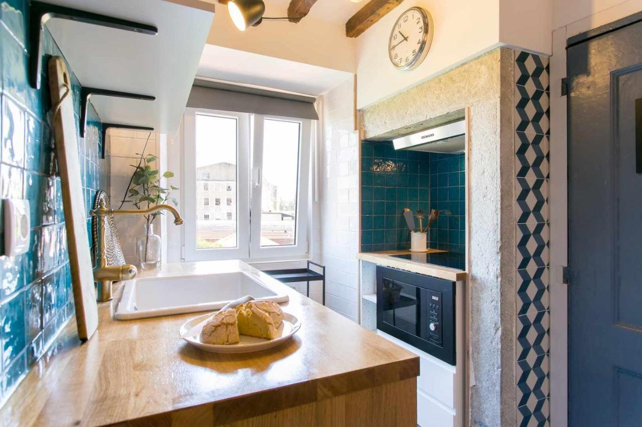 Cozy Blue Attic Lx Factory 1 De Maio Apartamento Lisboa