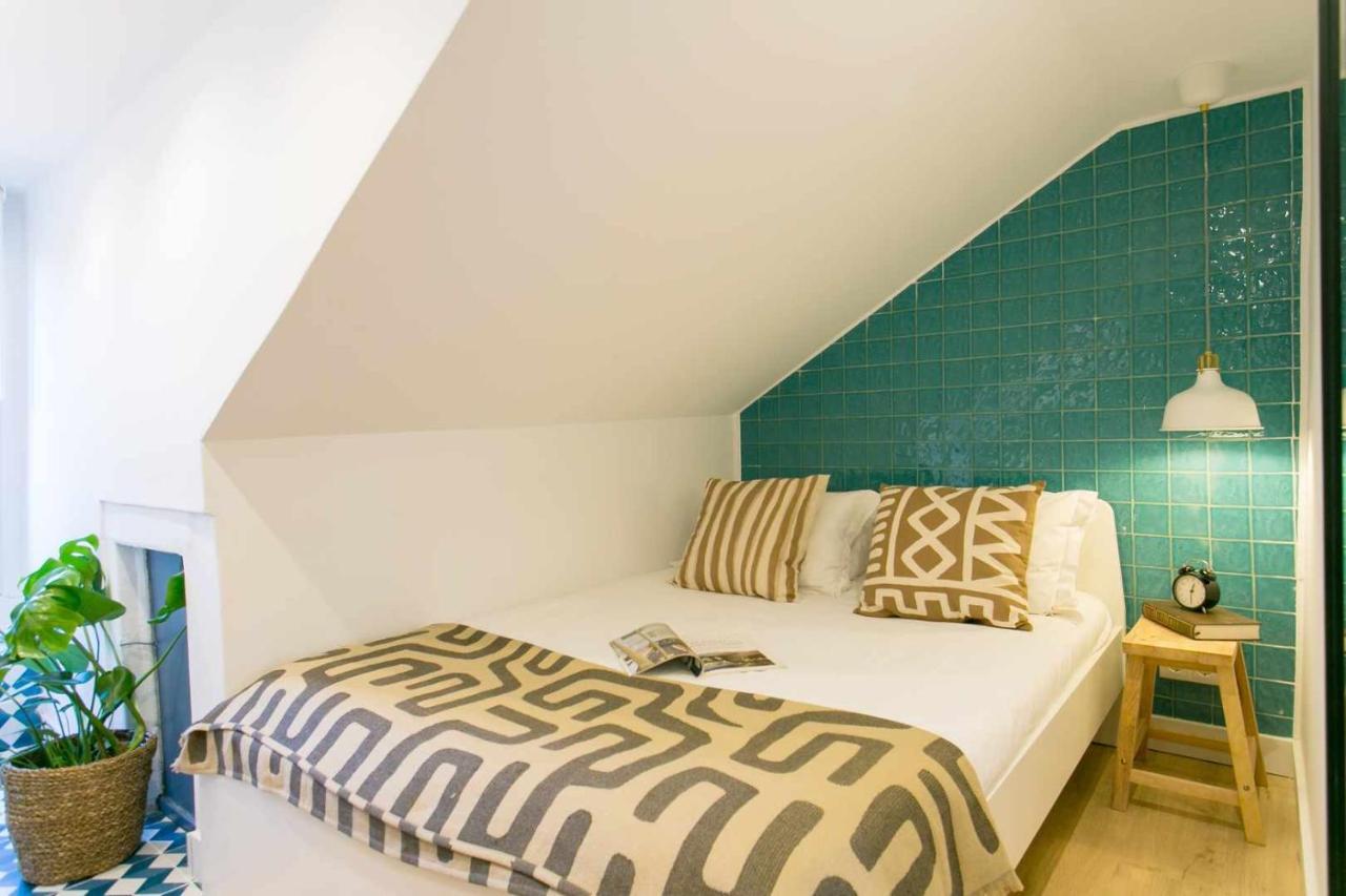 Cozy Blue Attic Lx Factory 1 De Maio Apartment *