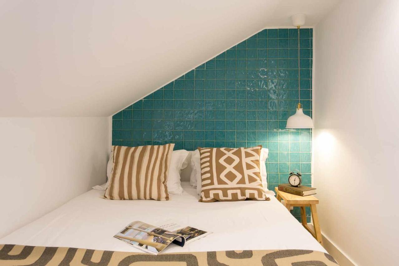 Cozy Blue Attic Lx Factory 1 De Maio Apartment *